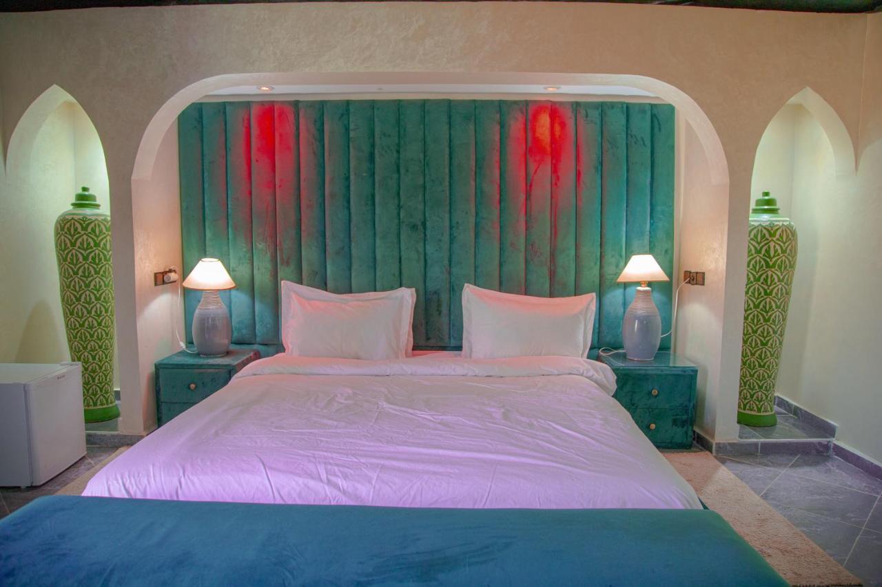Jnanat Aicha Guesthouse Wawizelte Ngoại thất bức ảnh