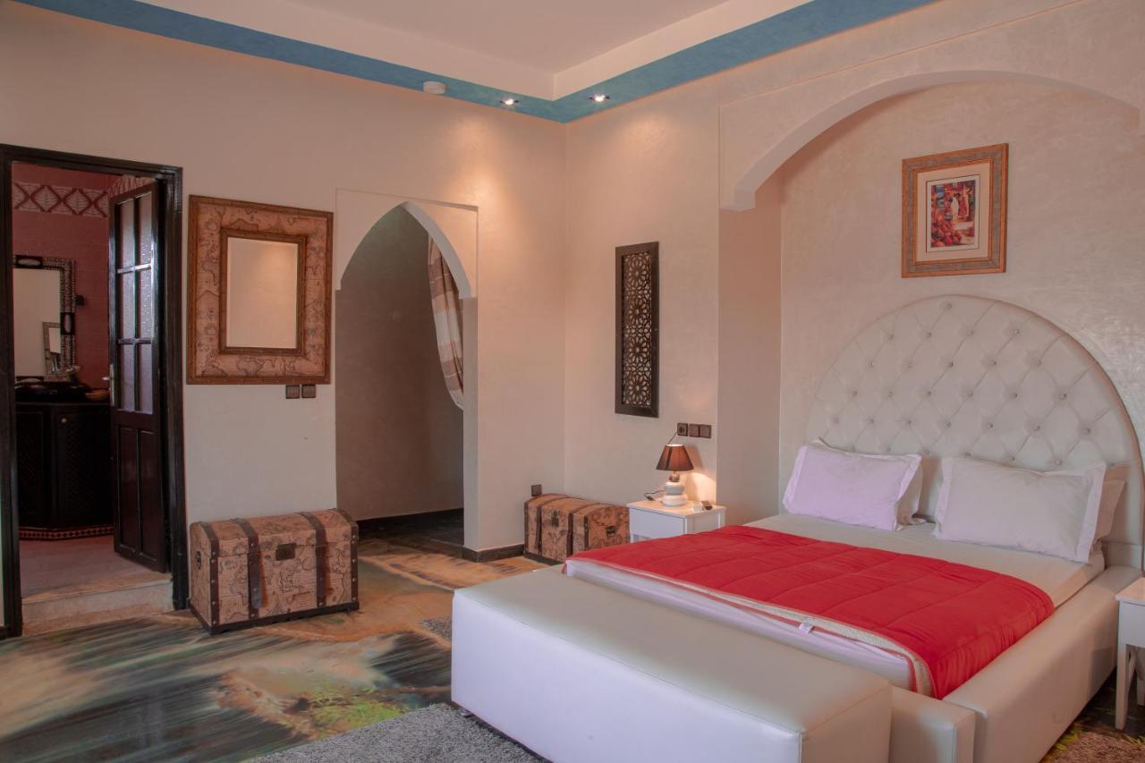 Jnanat Aicha Guesthouse Wawizelte Ngoại thất bức ảnh