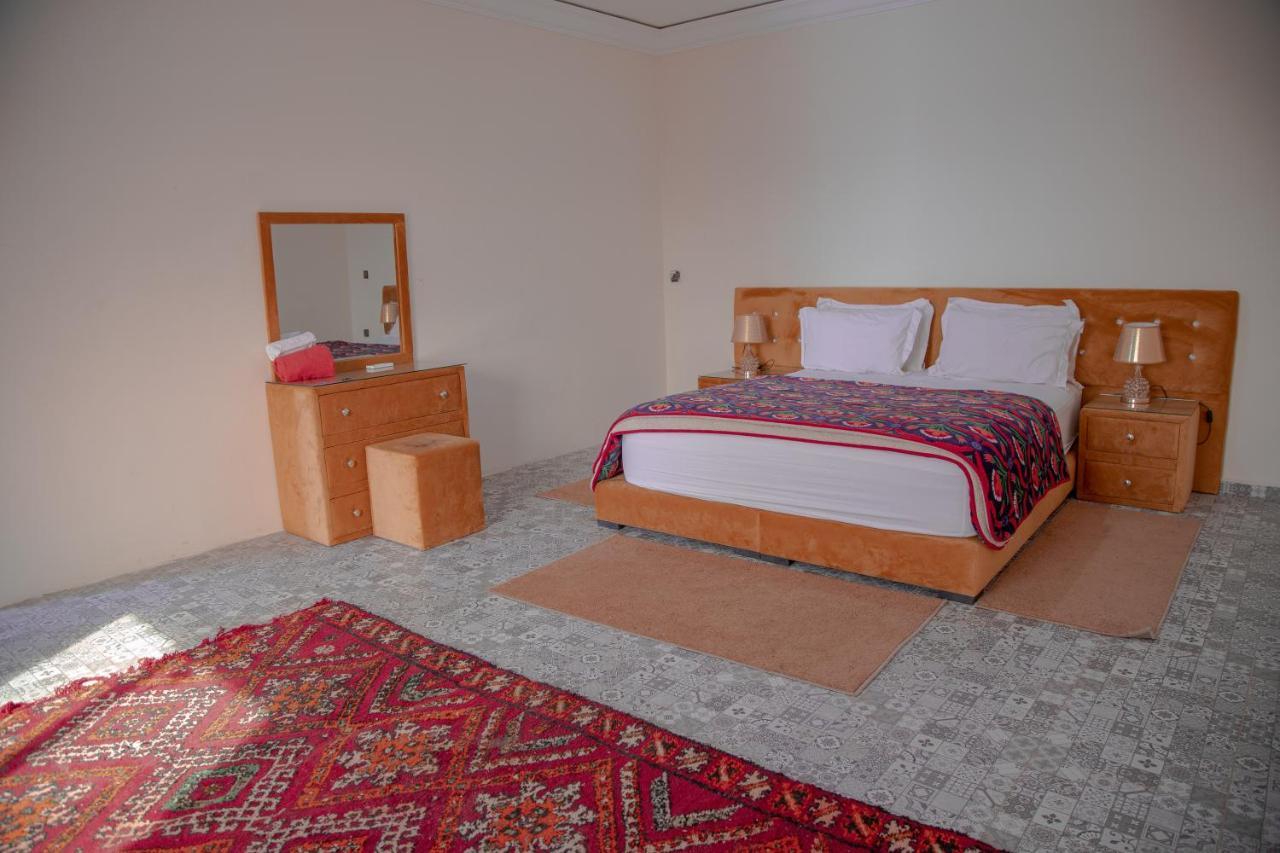 Jnanat Aicha Guesthouse Wawizelte Ngoại thất bức ảnh