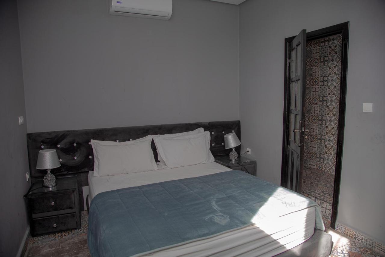 Jnanat Aicha Guesthouse Wawizelte Ngoại thất bức ảnh