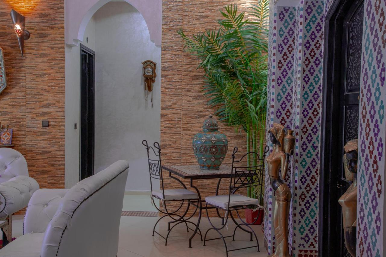 Jnanat Aicha Guesthouse Wawizelte Ngoại thất bức ảnh