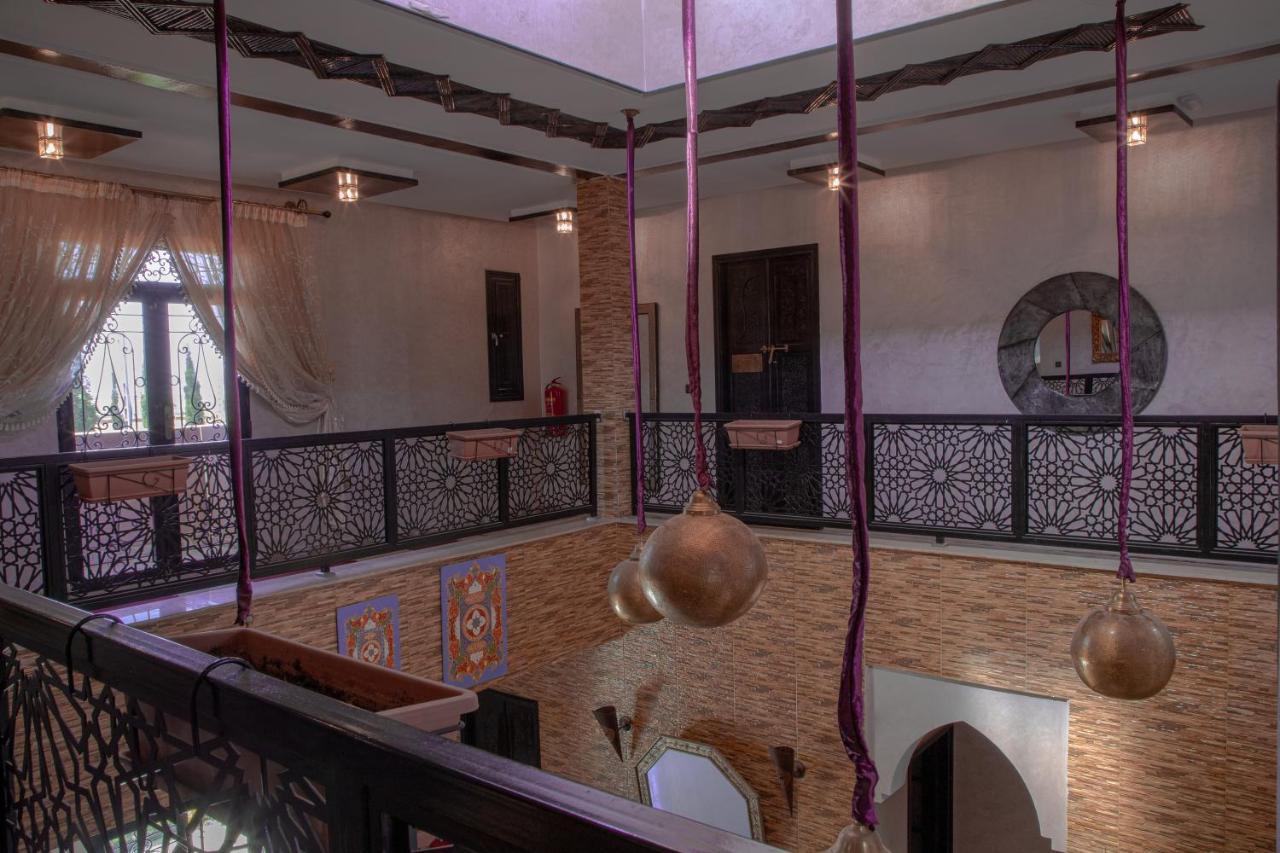 Jnanat Aicha Guesthouse Wawizelte Ngoại thất bức ảnh