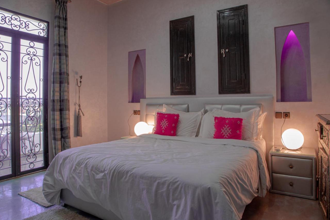 Jnanat Aicha Guesthouse Wawizelte Ngoại thất bức ảnh