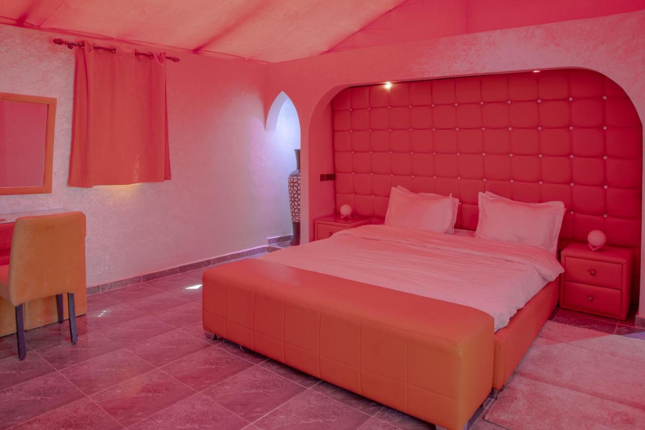 Jnanat Aicha Guesthouse Wawizelte Ngoại thất bức ảnh