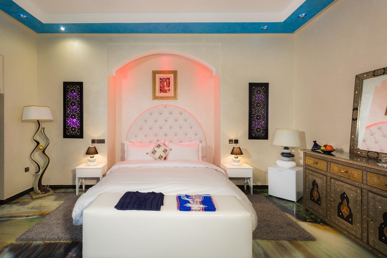 Jnanat Aicha Guesthouse Wawizelte Ngoại thất bức ảnh